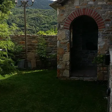 Villa Pacithea Villas *