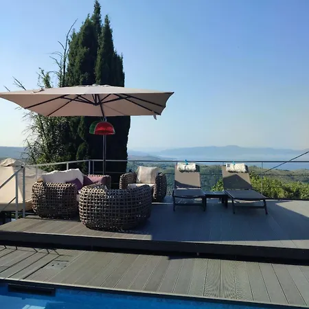 Pacithea Villas * Mileai