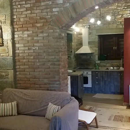 Villa Pacithea Villas *