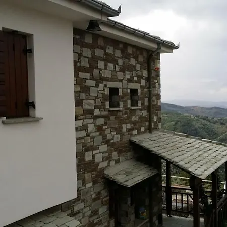 Villa Pacithea Villas *